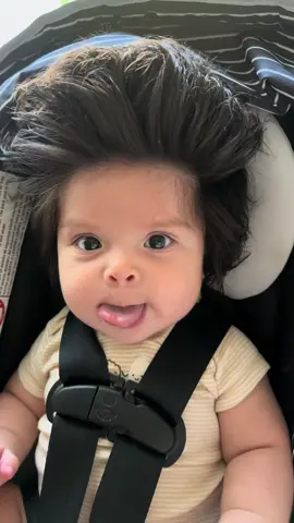 BABY PAULY D IN THE HOUSE 🙂‍↕️ @djpaulyd #jerseyshore #fluffyhair #babyboy 