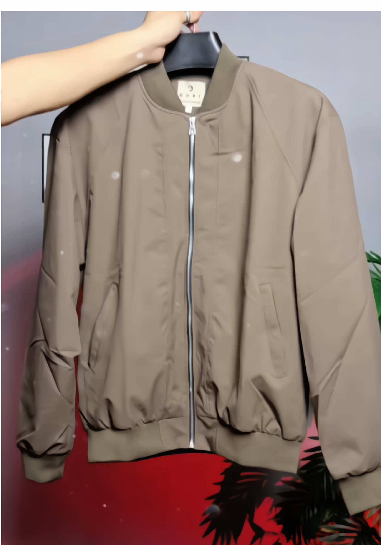Áo khoác bomber dù hai lớp #aokhoac #aokhoacbomber #aokhoacnam #reviewthoitrang #xuhuongtiktok 