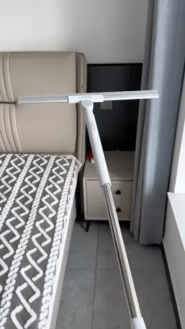 🌟 One Tool for Floors, Windows & Mirrors! Adjustable & Swiveling 🧹 Reveals hidden dust on “clean” floors! ✨ Hair-resistant & lint-free for spotless results 🚿 Squeegee water off floors after showers 💪 180° swivel head reaches under cabinets & sofas 🪞 Adjustable pole perfect for windows & mirrors #CleaningHacks #HomeEssentials #SqueegeeBroom #LintFreeCleaning #Shorts #EasyCleaning