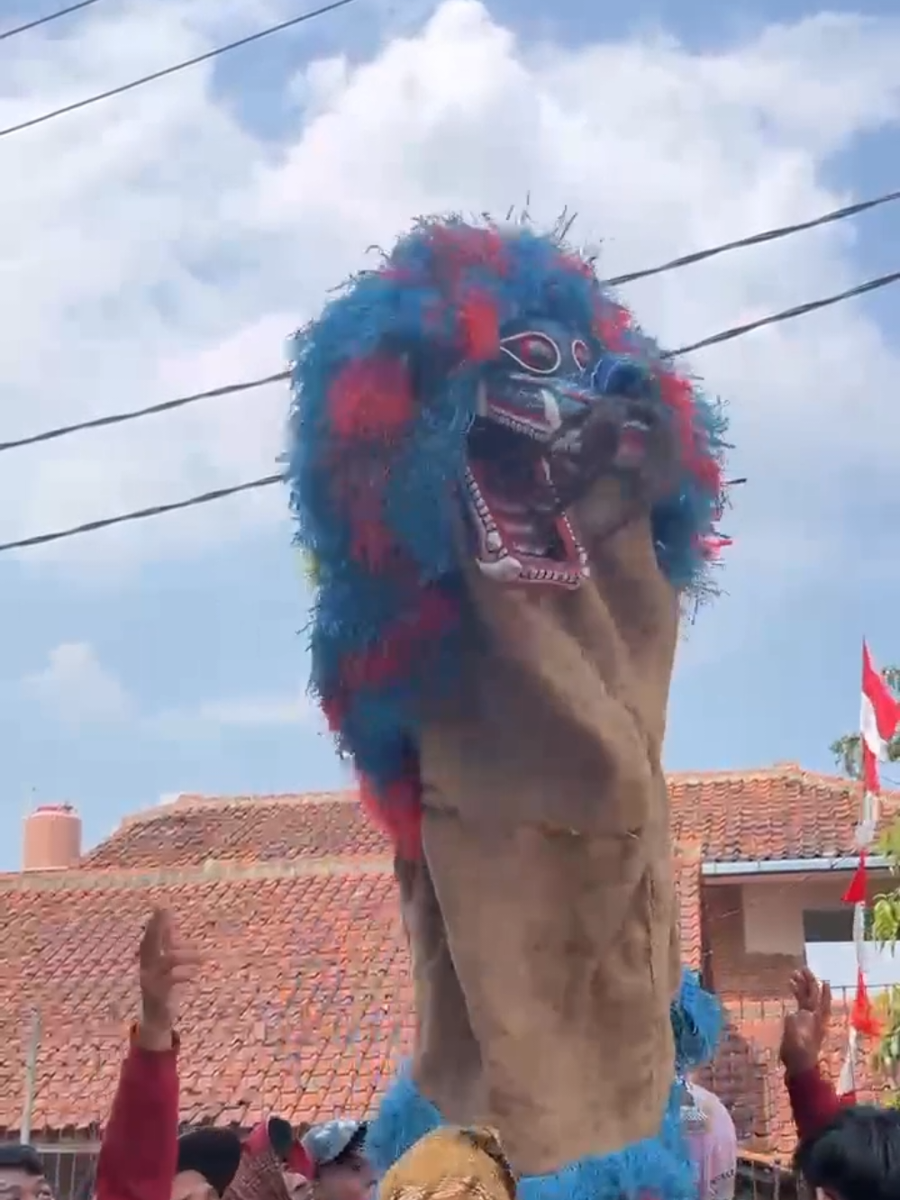 Punten ka nayaga anu Naggung 😁 Sing sarehat ah. karnaval desa sayang 2025 #barongan  #aksi #foryou  #Karnaval #jatinangor