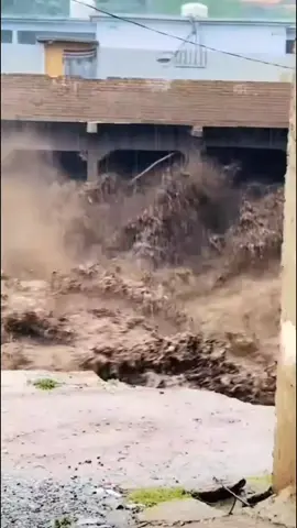 very high flood 😭