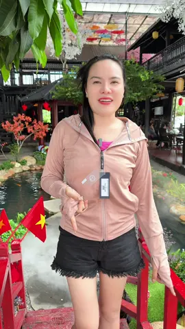 Áo khoác cao cấp chống nắng ô cê la. #xuhuong #muataitiktokshop #thoitrang #aochongnang #aokhoac 