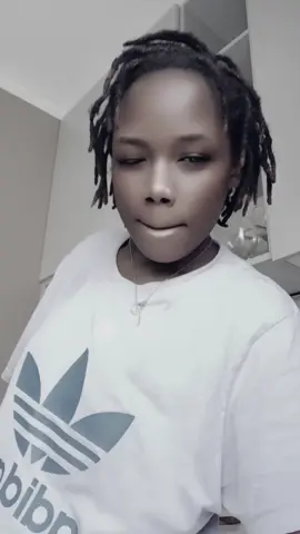 Nze eno jendi gamba abeyo nti jendi #foryoupage #tiktokchallenge #daagent #newsound 