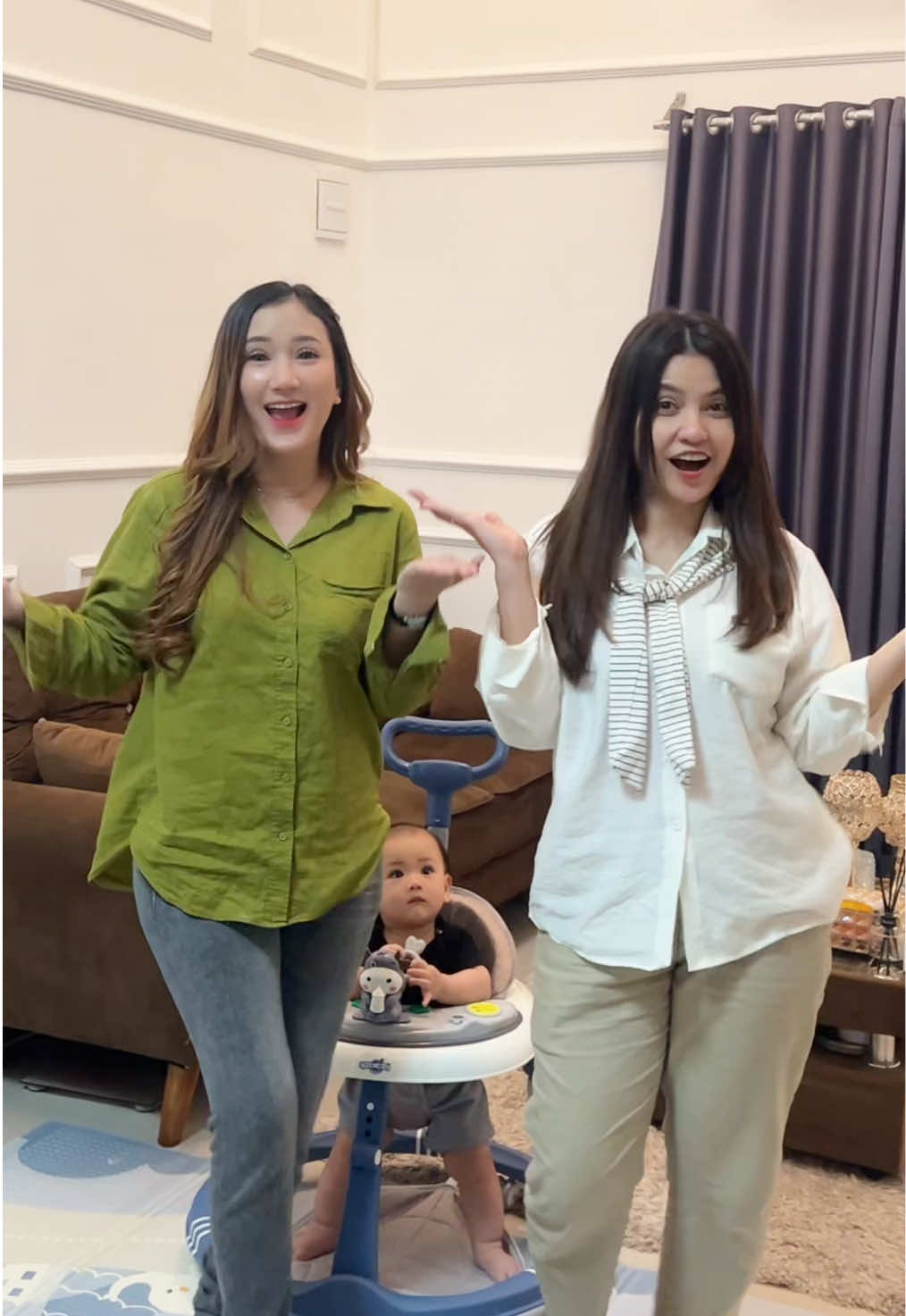 Baby Max salfok kalo ada cewe cantik hahaha🤣😅  @Baby Max 👶🏻 @aninurhayaniofficial 