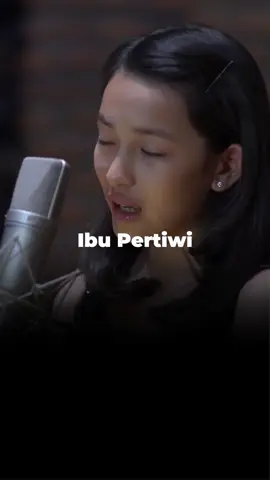 Tulis doa dan harapan kalian untuk negera kita tercinta! 🥀 Song by: @shannashannonsiswanto - Ibu Pertiwi Sc: YouTube Shanna Shannon #ibupertiwi #indonesia #indonesiahariini #shannashannon #liriklaguxyz 