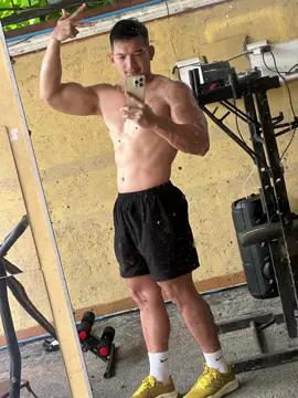 The greatest love of all is pushing yourself — for yourself.💪🏻💪🏻💪🏻