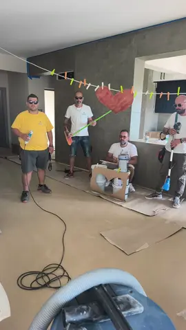 @Γιώργος Λούτας @Nikos kopanas @Tommy 