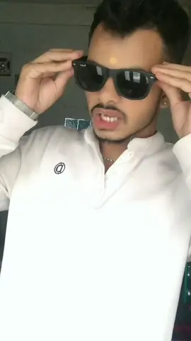 मेरो अर्गानिक बजारमा, तिम्रा कस्मेटिक आसुहरू बिक्दैनन अरू कसैलाई बिकाउ ल 🤓#fypシ゚viral🖤tiktok #creatorsearchinsights #support_me #massmaharaja #fypシ 