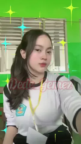 Kelas sebelas SMA #cantik  #viral  #Dede_Gemez  #hijab  #ukhti 