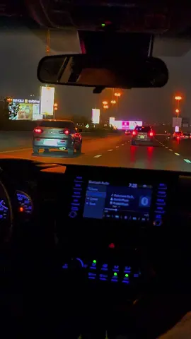 #night #drive #dubai_dxb_uae #fyp #viral increase followers thanks for the support love you all keep supporting ❤️ 😘 