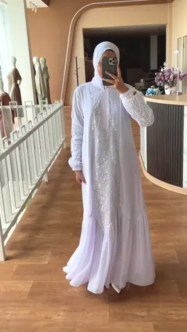 Kapan lagi ada koleksi gamis putih semewah ini 😍 #sarimbit2026 #fyp #gamisviral #sarimbitnararya #nararyapremium 