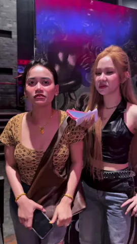 គាំងមួយទំហឹងចែម៉ុច🤣🤣🤣 #ឈុតក្រមុំផ្កាជេឈីង🌸 @JChingCEOសំឡីផ្កា🌸 