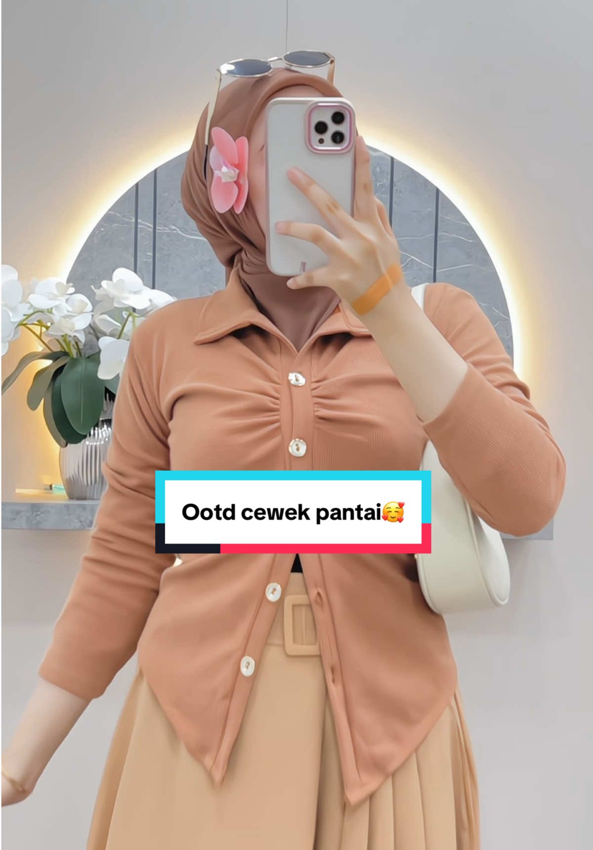 Ootd cewek pantai tercute 🥰🌷#promomakangajian #promomakanmerdeka #tiktokvirall #bajumurah #ayucitrafashion #ootdhijab #virall #setelanmurah #fyp 