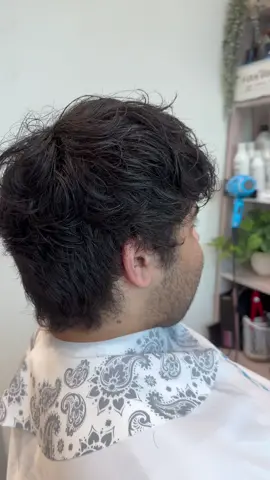 He looks different person now😆#haircut #curlyhair #frizzyhairtips #annualhaircut @Innersense Organic Beauty @Redken 