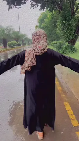 Riksha khrb hogya salon kasy jao s🧐🧐🤦‍♀️🤦‍♀️#mylifemystyle😎😎 