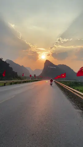 🇻🇳🇻🇳🇻🇳#RangRoVietNam #tiktokindia #xuhuongtiktok 