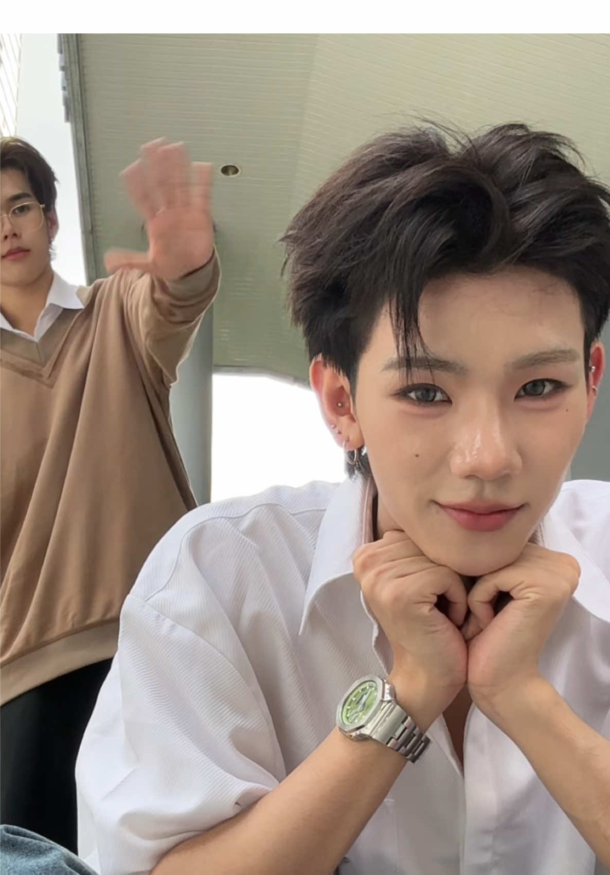 หน้านิ่งหลังขยับ  #ForegroundLYKN_challenge