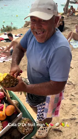 Holiday made, mango pineapple🍍🍉🥥🥭🍌  #calador #caladormallorca #mallorca #mallorcaspain #fruitman 