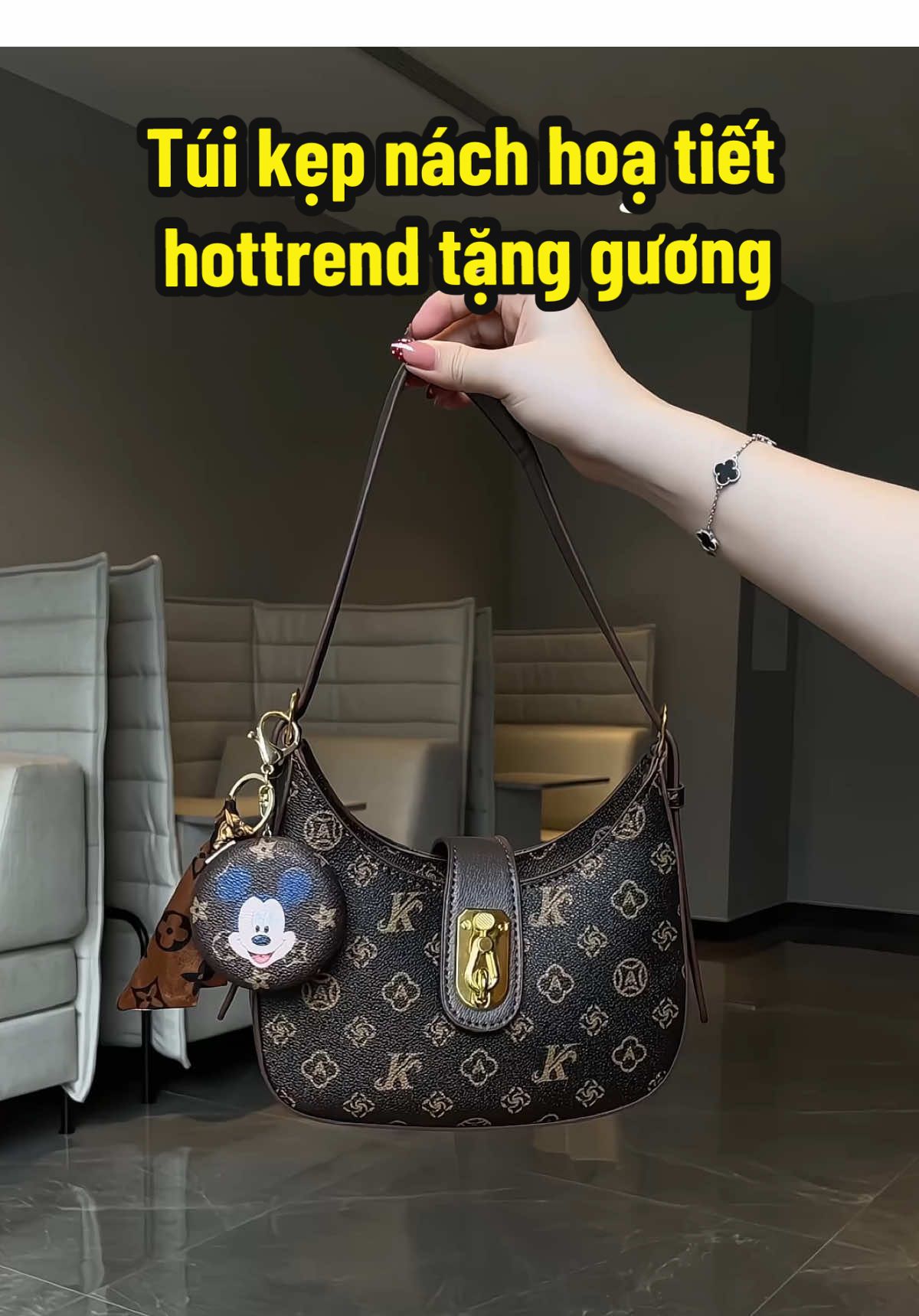 Túi kẹp nách nữ hoạ tiết hot trend sang chảnh, tặng kèm gương nữa nha #jimestore #tuixachnu #reviewtuixach #tuixinh #tuikepnachnu 