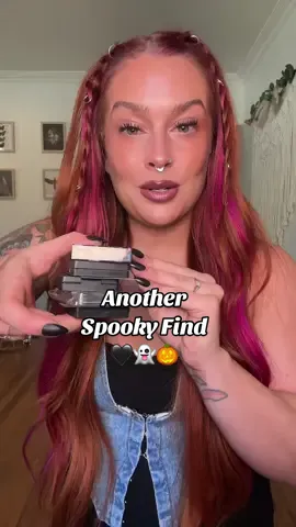 Another one for my spooky friends 🖤👻🎃#noserings #halloween 