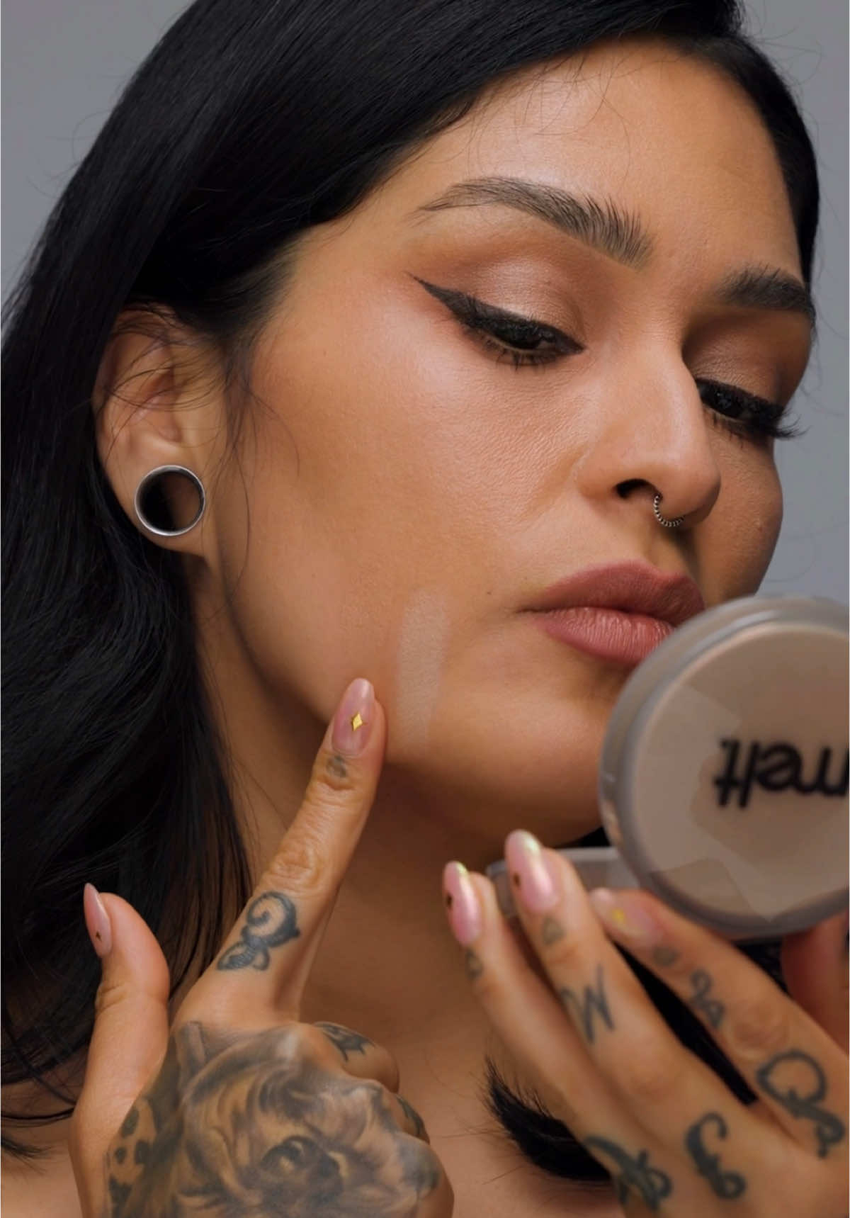Powder for those who don’t like powder #meltcosmetics #powder #makeup 