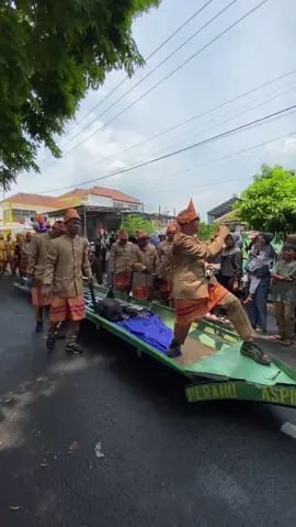 Cosplay Pacu jalur di Pawai Budaya Sae Kraksaan  #karnavalsae #kabupatenprobolinggo #probolinggosae 