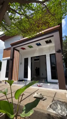 Bangun rumah tapi takut boncos? Yuk percayakan pembangunan rumah kamu ke Slaras aja! Bangun rumah mulai 3jt lho per meter. Konsultasi dulu yuk, gratis! ☺ Untuk layanan konsultasi gratis bisa menghubungi kami di: Whatsapp: 0823-1000-8481\0817-7579-1000 Instagram: @slaras.rumah Tiktok: @slaras.rumah Facebook: Slaras Rumah Alamat: Ngawi, Jawa Timur #rumahidaman #proyekberhasil #hasilproyek #kontraktorrumah #arsitekngawi #jasabangunrumah #rumahidaman #rumahminimalis #rekomendasirumah #rumahnyata #tiktokrumah #rumahmodern #ngawi #jawatimur #fypindonesia #kontraktorngawi #slarasrumah 