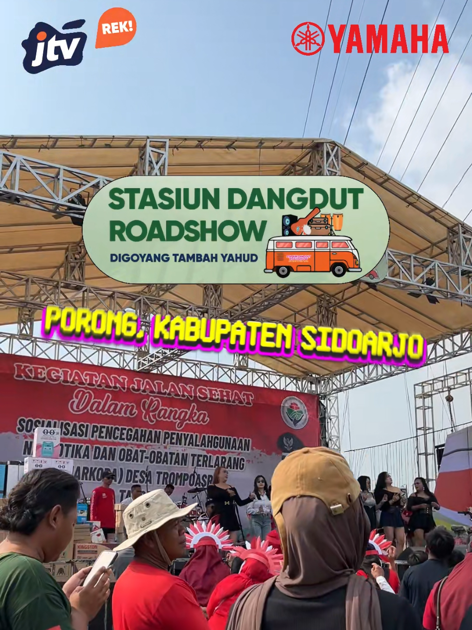 Dangdutnya bikin goyang, hadiahnya bikin hepi! 🎉 Keseruan Stasiun Dangdut Roadshow Porong, Sidoarjo makin meriah bareng Yamaha Gear Ultima – Motor Hebat, Kuat, No Debat! 🛵✨ Dari panggung musik dangdut yang spektakuler, games berhadiah, sampai promo-promo menarik di booth Yamaha – semua jadi satu dalam kemeriahan yang nggak terlupakan! 💃🔥 📌 Jangan lupa pantengin terus sosial media Yamaha buat tau info roadshow dan keseruan selanjutnya, ya! 😉 #YamahaIndonesia #StasiunDangdut #YamahaGearUltima #MotorKuatHebatNoDebat #RoadshowPorong 