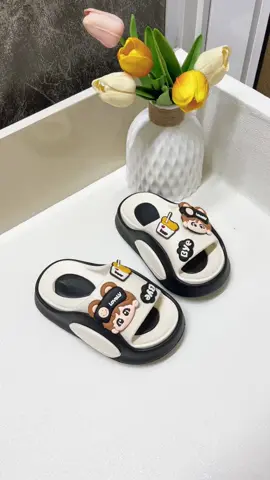 dép lê sticker cho bé trai mềm và nhẹ tênh ạ #xuhuong #depbetrai #deplechobe #depbetrai 
