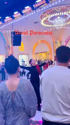 #uyghurdance #folkdance #уйгурскийтанец #shabaohan #уйгурызахватываемтикток 