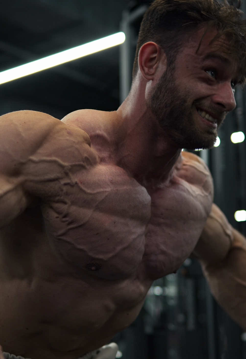 #chestday #chestdayworkout #piotrwojtowicz #classicphysique 