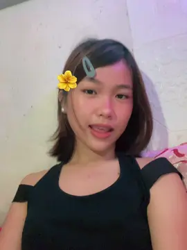 ganda gandahan na naman yan sya  @X and X 