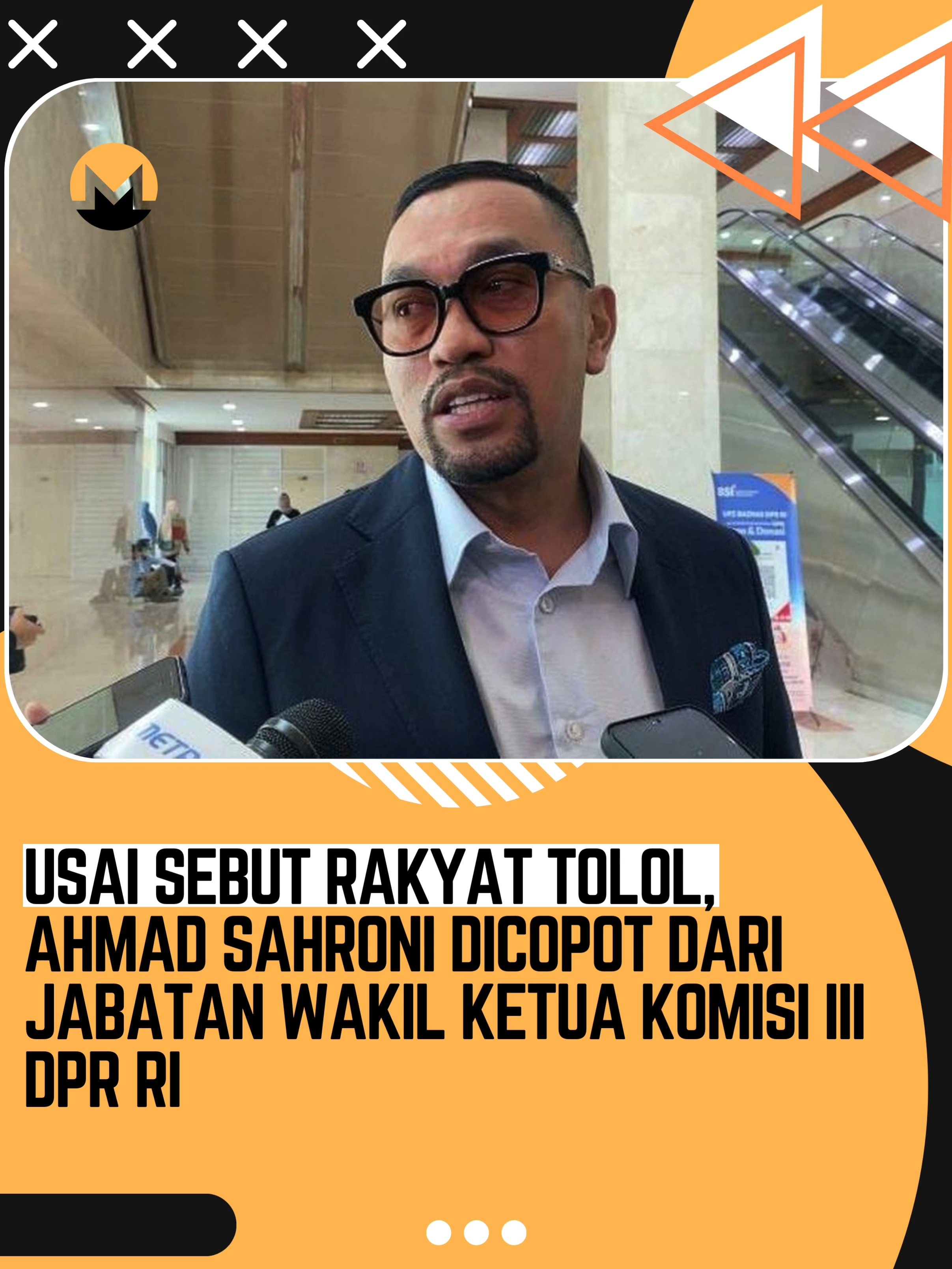Politisi NasDem Ahmad Sahroni dicopot dari jabatan Wakil Ketua Komisi III DPR RI.  Dari surat dengan Kop Partai NasDem pada Jumat (29/8/2025) dijelaskan bahwa NasDem mengadakan Rapat Pimpinan Fraksi Partai NasDem.  Dari hasil rapat tersebut, pimpinan fraksi Partai NasDem sepakat mencopot Ahmad Sahroni dari jabatan Wakil Ketua Komisi III DPR RI.