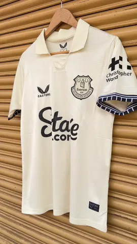 Everton Away kit is now available  Its 10/10…trust me you should get 0776608499/0752003020 #foryoupage #goviral #PremierLeague #100kviews #fyp 