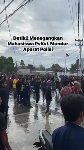 detik detik menegangkan mahasiswa pvkvl mundur bbaju coklat #tiktokfyp #videotrending #videoviral #PestaKemenangan an