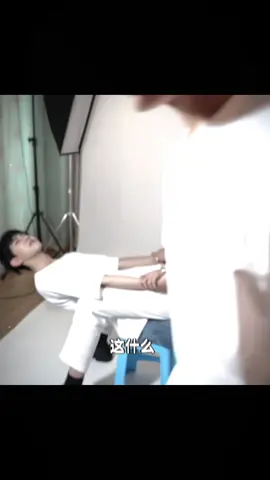 Em thừa ôm chồng ẻm chặt ha 🤭#trienhien #luuhienthua #zhanxuan #liuxuancheng #zhancheng 
