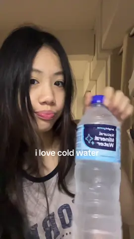 i love it sm #coldwater #water #relatable #fyp #viral 