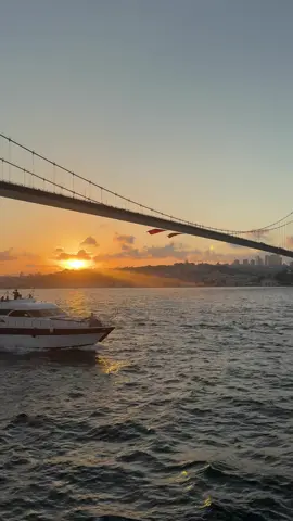 canım istanbul 🩵 #istanbul #istanbulboğazı #boğaz #günbatımı #fyppppppppppppppppppppppp 