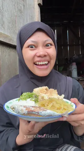 Konten madang pisananku neng dapur sultan ala yurob seng wes direnov bolo 😋