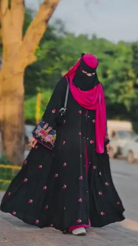 অর্ডার করতে whatsapp এ মেসেজ করুন 01312858892  অথবা ফেসবুক পেজ Moon’s Gallery এসএমএস করুণ