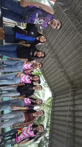 @Yuēhàn⚓ @fhebee_11 @edlyn21 @camachojo13 @ms_wxyz 