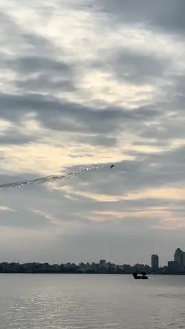 Su 30 thả bẫy, bóc trúng sít rịt. Khối yêu nước xem xong vẫn phải đi làm 🙂‍↕️🙂‍↕️🙂‍↕️#su30mk2 #a80 #quockhanhvietnam 