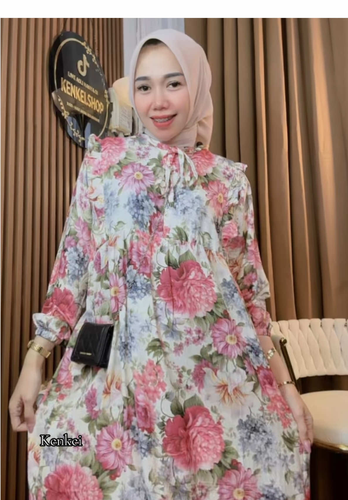 Senna B 💗💗💗 #gamis #gamiskekinian #ootdhijabstyle 