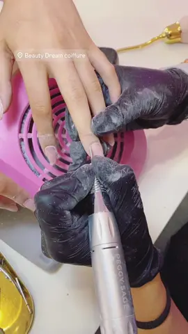 #CapCut ✨ Soyez belle jusqu’au bout des ongles pour cette rentrée ! ✨ Rien de tel qu'une manucure russe Cat Eyes pour sublimer vos mains et révéler toute votre élégance. 💅 Finesse, brillance, précision… chaque détail compte. Parce que vos mains méritent aussi de briller ✨💫 📍Prenez rendez-vous maintenant et démarrez la rentrée en beauté ! Tél 09.81.32.02.08 #M#ManucureRusseC#CatEyesNailsB#BeauteDesMainsN#NailsAddictO#OnglesParfaitsR#RentréeStyléeM#ManucureDeRêveN#NailArtN#NailInspoB#BeautéFéminineSoyezBelleJusquauxBoutsDesOngles