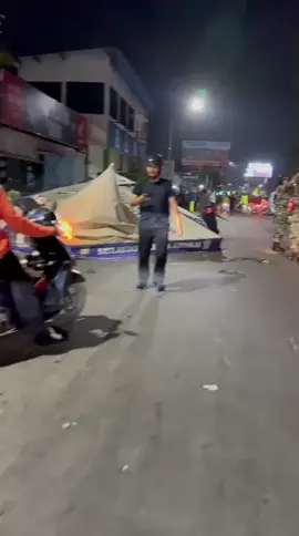 ketik4 memiliki tem4n penghi4n4t 🤬#provokatordemoanarkis #dprtanggungjawab 