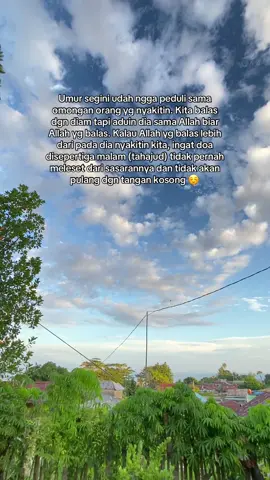 ☺️ #fyp #qoutes #sepertigamalam #tahajud #promomakangajian 