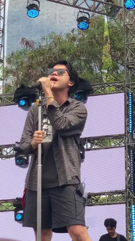 Dengarlah Cinta @Rony Parulian At Ardan Senja Syahdu #ronyparulian #dengarlahcinta #ardan #wer1official #wer1 