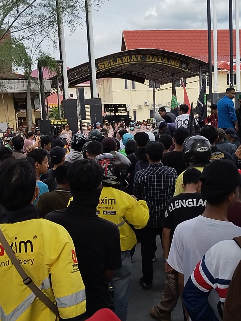 Dumai hari ini 30 Agustus 2025 #demo #aksimassa #ojol #demomahasiswa #dumai 