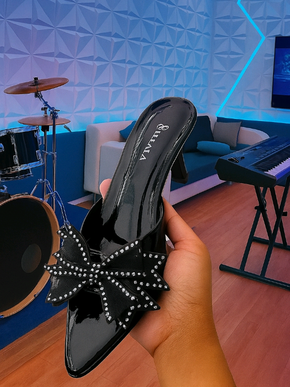 Sendal Heels Wanita Mika #sendal #sendalwanita #sendalviral #sendalmika #sendalheels #heelswanita #heelsmewah 