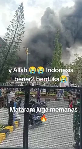 ngeri demo ini😭😭d iringi sholawat😭